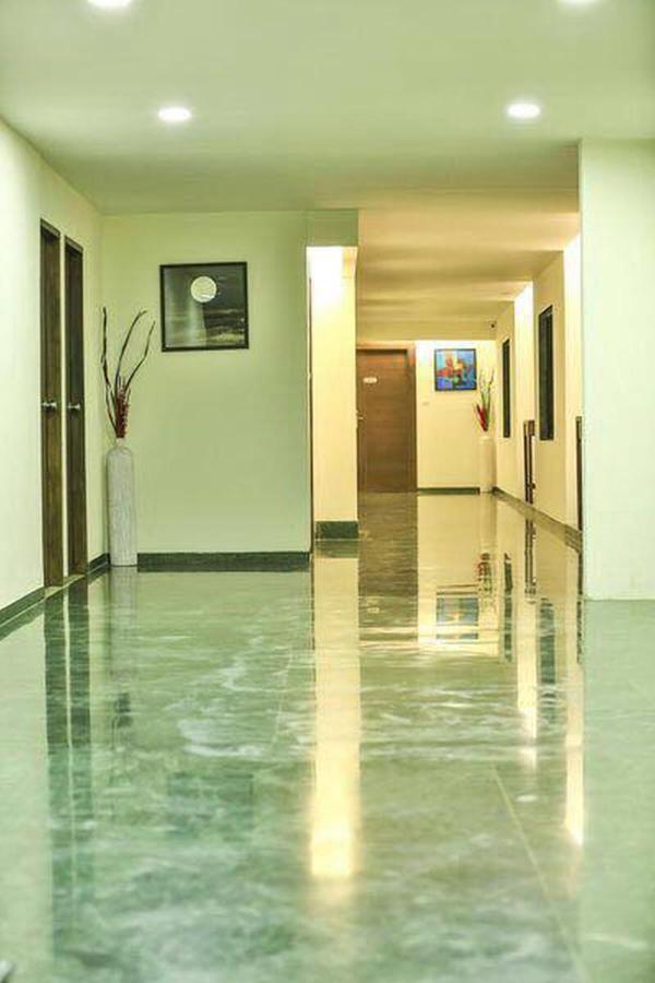 Fabhotel Flora Vastral Ahmedabad Buitenkant foto
