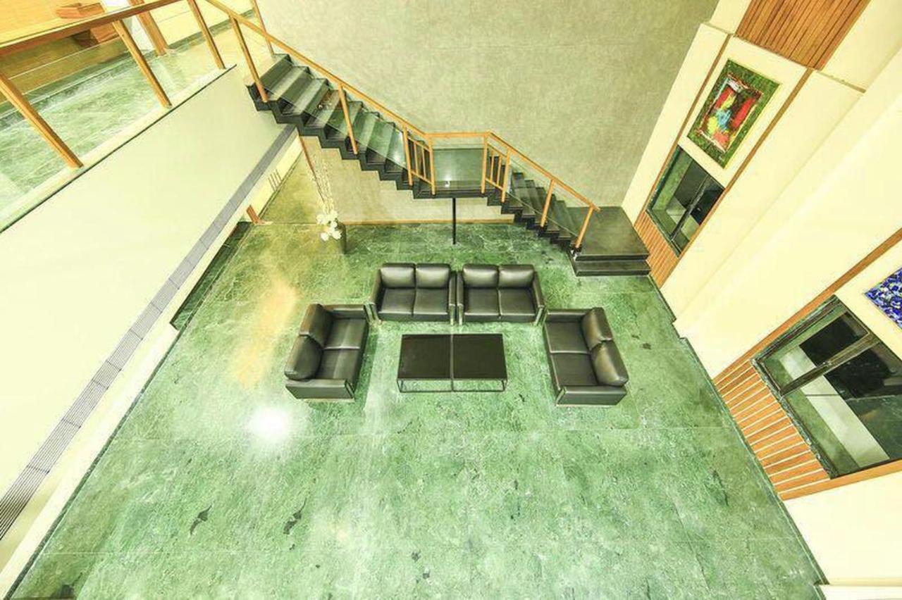 Fabhotel Flora Vastral Ahmedabad Buitenkant foto