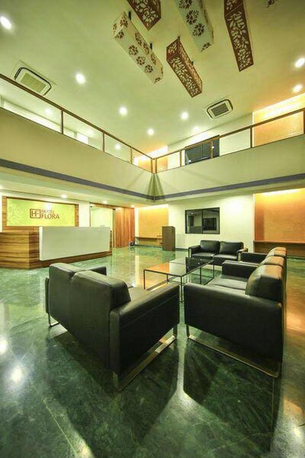 Fabhotel Flora Vastral Ahmedabad Buitenkant foto