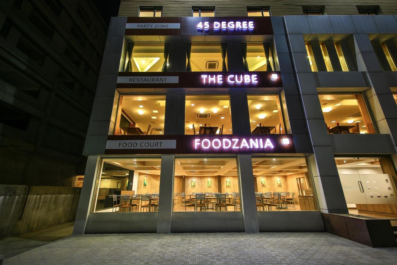 Fabhotel Flora Vastral Ahmedabad Buitenkant foto