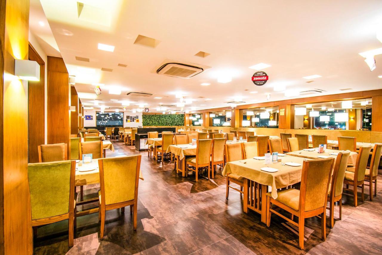 Fabhotel Flora Vastral Ahmedabad Buitenkant foto
