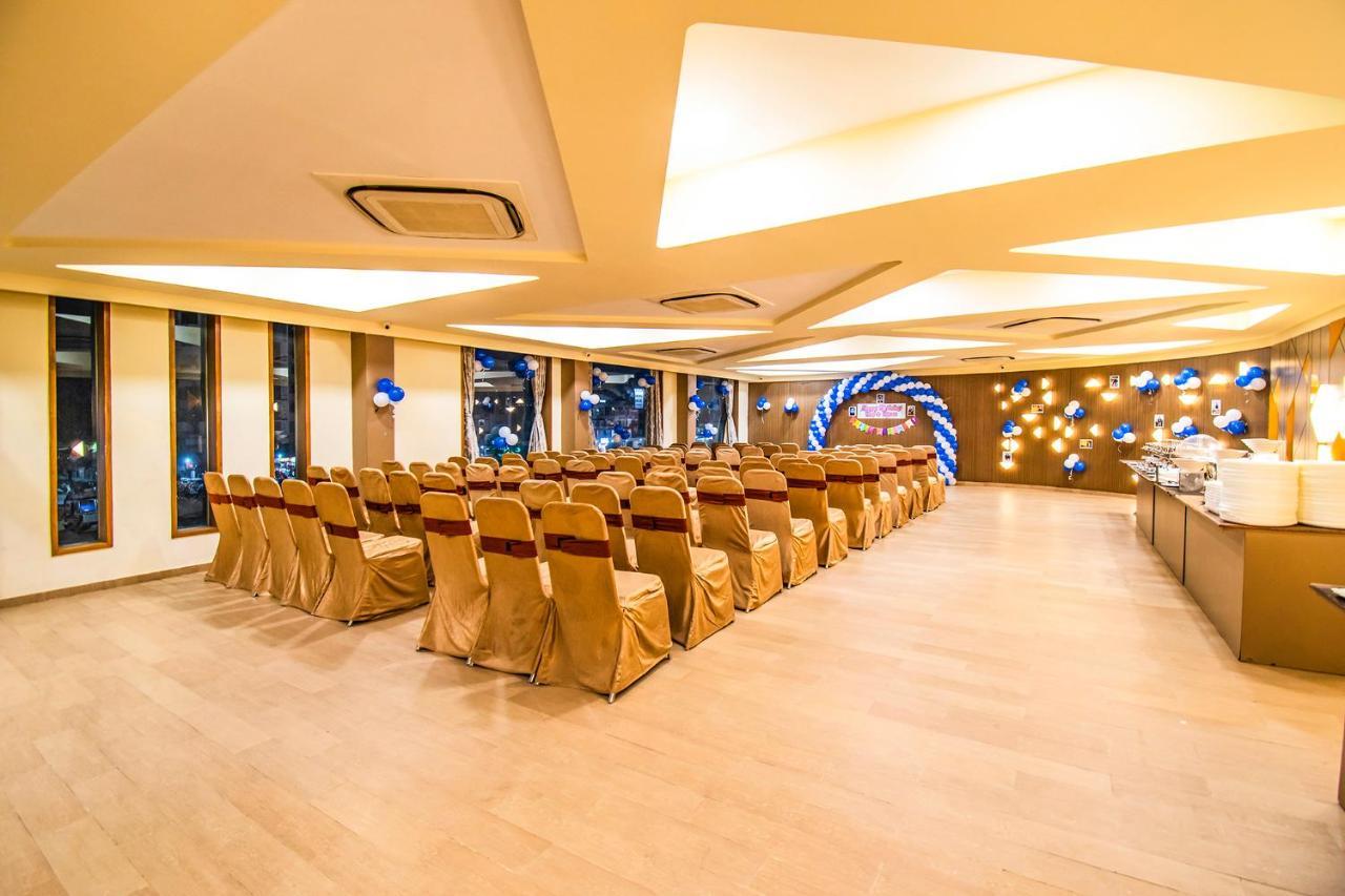 Fabhotel Flora Vastral Ahmedabad Buitenkant foto